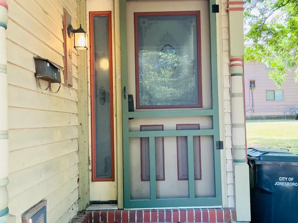 1225 S Main St APT 4, Jonesboro, AR 72401