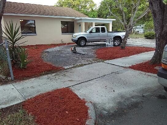 5th image of 720 53rd St