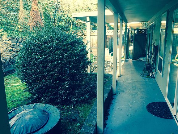 5th image of 1452 Rainier Dr