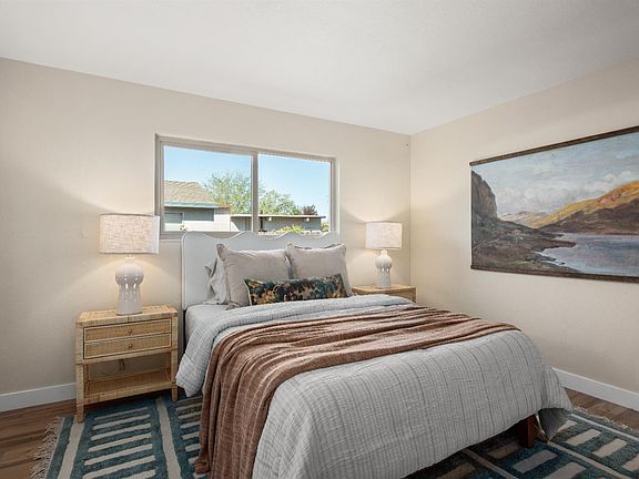 5th image of 1521 Ditty Avenue