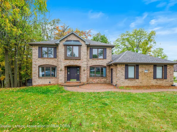 746 Tanbark Dr, Dimondale, MI 48821