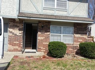 1703 NW 6th St, Blue Springs, MO 64014