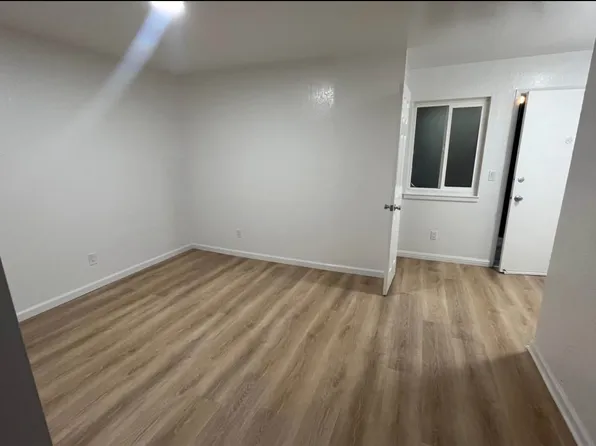 2511 San Pablo Ave #2, Berkeley, CA 94702