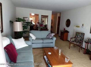 1005 Grenoble Dr UNIT F, Lansing, MI 48917