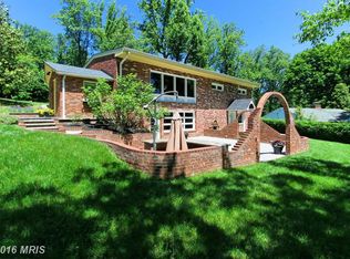 6527 Jay Miller Dr, Falls Church, VA 22041