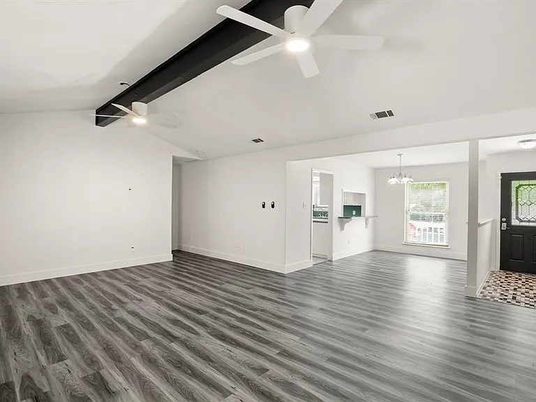 15302 Spring Hill Ln #A — Photo 3