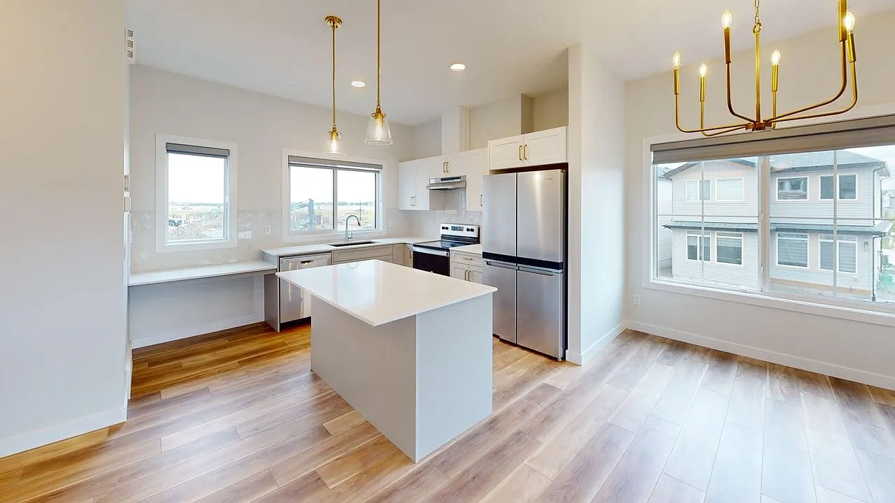 2610 159 Street Southwest Edmonton — Photo 1