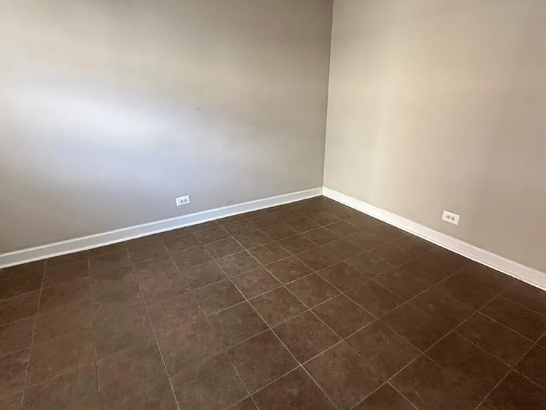 9610 Ivanhoe Ave #14 — Photo 11
