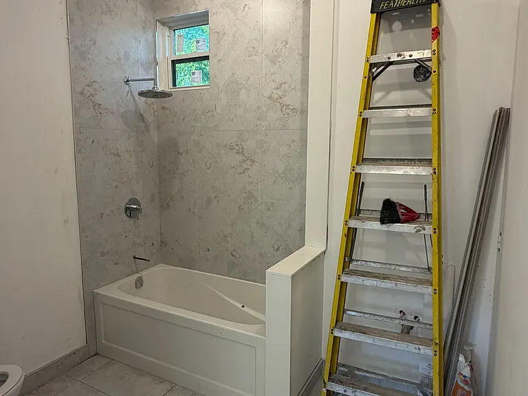 625 Harvie Ave #5 — Photo 12