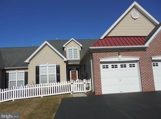 144 Dorchester Dr, Sellersville, PA 18960