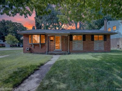 32405 Lyndon St, Livonia, MI, 48154