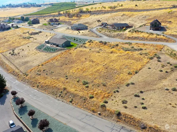 1412 Mansfield Drive, Okanogan, WA 98840