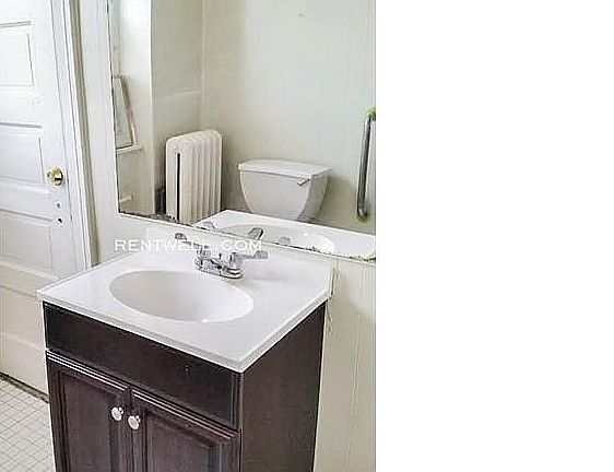4th image of 5410 Woodcrest Ave