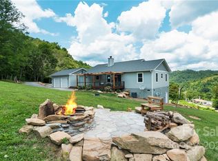 91 Trillium Way, Clyde, NC 28721