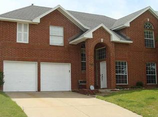 10717 Broken Arrow Trl, Fort Worth, TX 76108