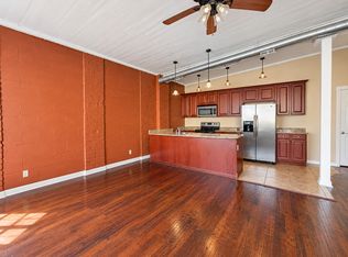 305 S Lincoln St APT D, Bloomington, IN 47401