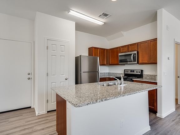 4th image of 5422 W Odeum Ln