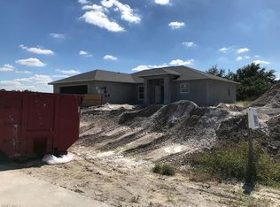 1401 Clyde Ave S, Lehigh Acres, FL 33976
