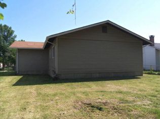 1116 Borden Dr, Florissant, MO 63031