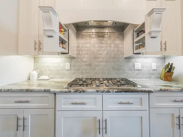 2616 Point River Cv — Photo 16