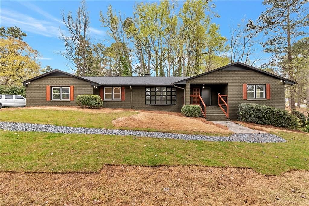 1084 Crestmont Ln SW, Atlanta, GA 30311 Zillow