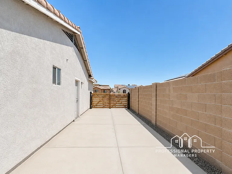 11846 E Omega Ln — Photo 22