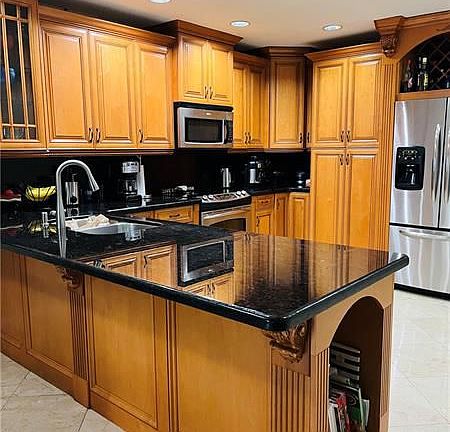 2nd image of 11050 NW 36th St #1