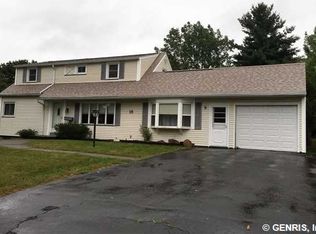 18 Maricrest Dr, Rochester, NY 14616