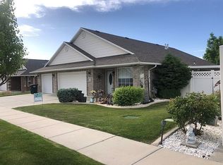 894 W 1620 N, Clinton, UT 84015