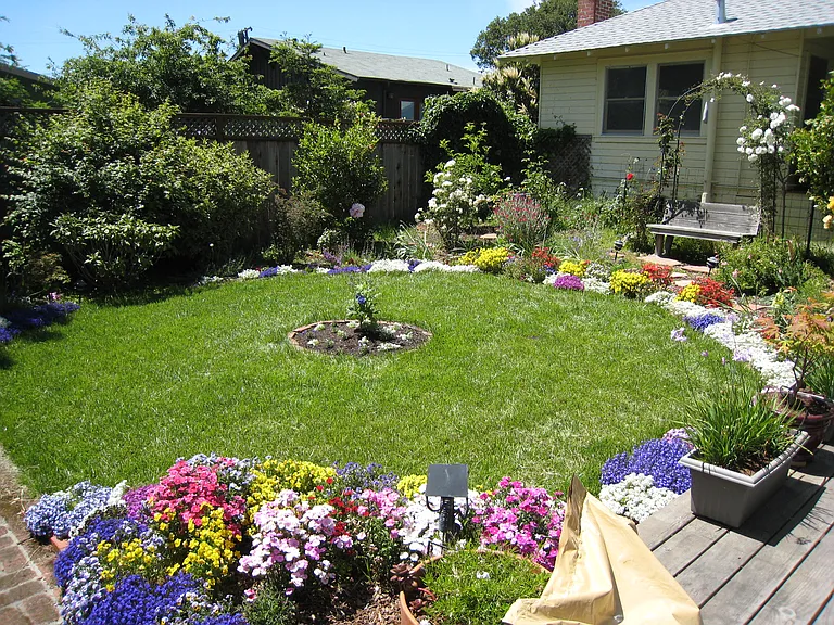 920 Ensenada Ave — Photo 4