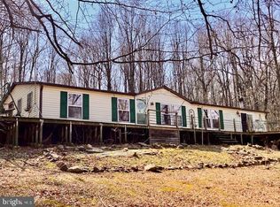 1956 Echo Valley Rd, East Earl, PA 17519