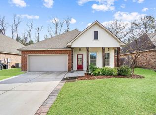 12136 Grand Wood Ave, Gonzales, LA 70737