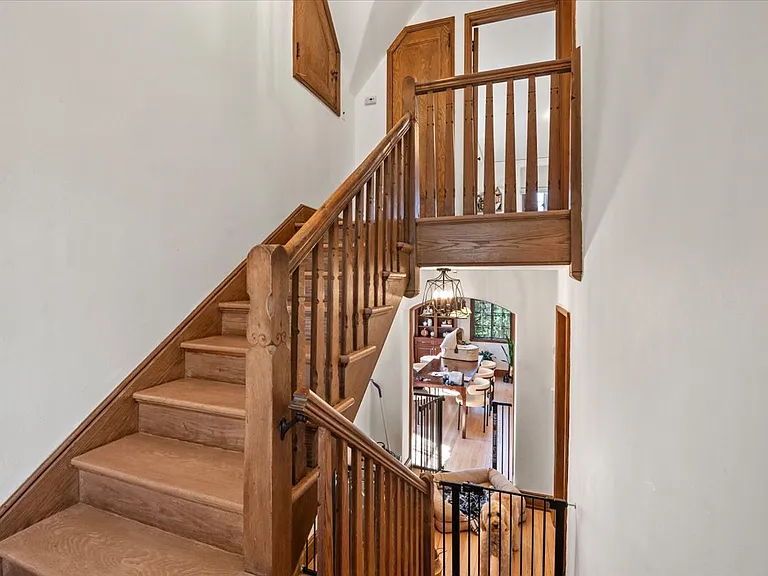 12 Hampton Rd — Photo 13