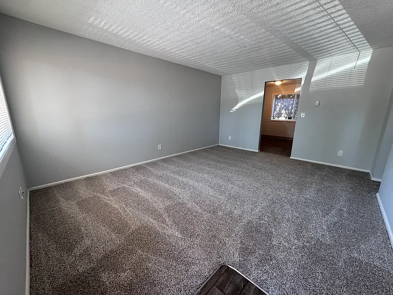 11580 SW Hall Blvd #7 — Photo 13