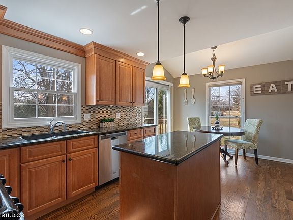 5th image of 790 Casa Solana Dr