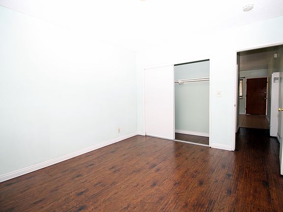 4th image of 1622 S Chapel Ave APT C