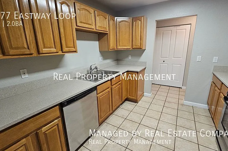 3977 Eastway Loop — Photo 8