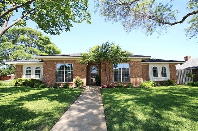 1st image of 3321 Jomar Dr