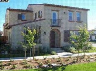 2101 Harvest Moon Ln, San Ramon, CA 94582