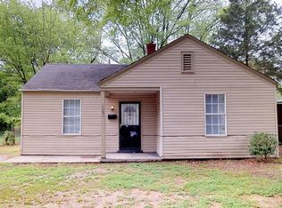 1043 Woodbury St, Memphis, TN 38111