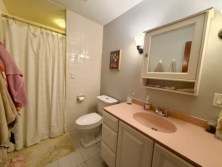 33 Pearl St #1 — Photo 18