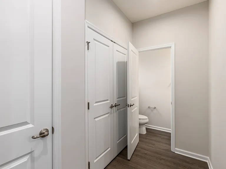 303 Wyman Lake Dr — Photo 25