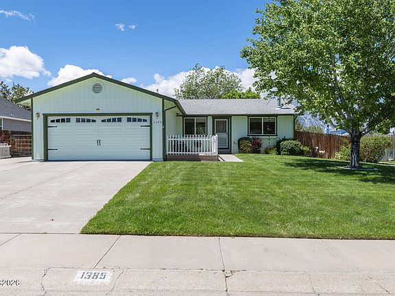 2nd image of 1385 Patricia Dr