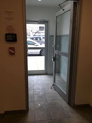 Rented by Amorelli Realty | media 16