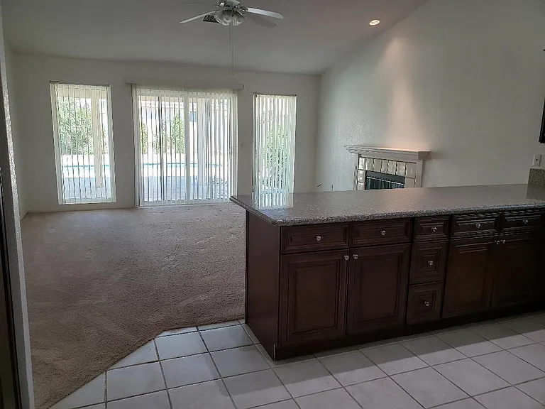 68412 Descanso Cir — Photo 12