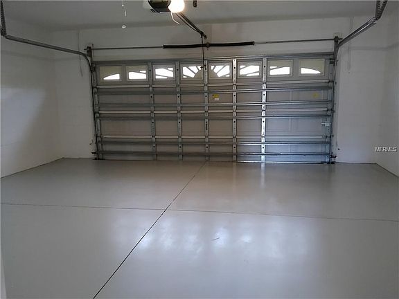 5th image of 703 Wren Ln