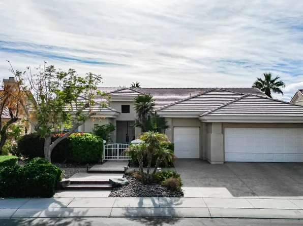 78907 Fountain Hills Dr, Palm Desert, CA 92211
