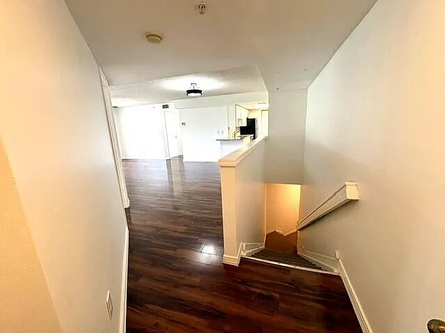 100 Crestwood Ct N #108 — Photo 26