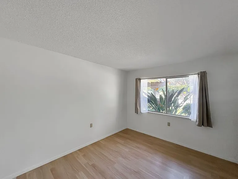 16737 Meandro Dr — Photo 10