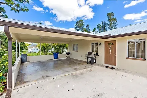 3 bed, 950 sqft, $1,450 — Photo 2